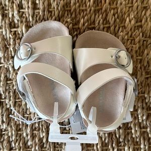 NWT Baby Double Buckle Sandal - Old Navy - size 0-3mo - white baby sandals